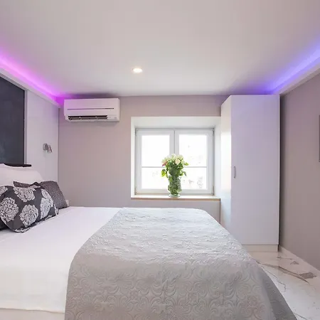 Soleil Luxury Old Town 4*