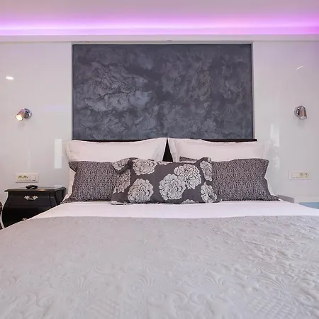 Soleil Luxury Old Town Pensjonat 4*