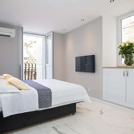 Soleil Luxury Old Town Pensjonat 4*
